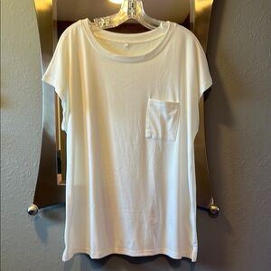 Women's White Pocket Tee-NWOT